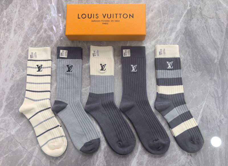 LV Socks 112702